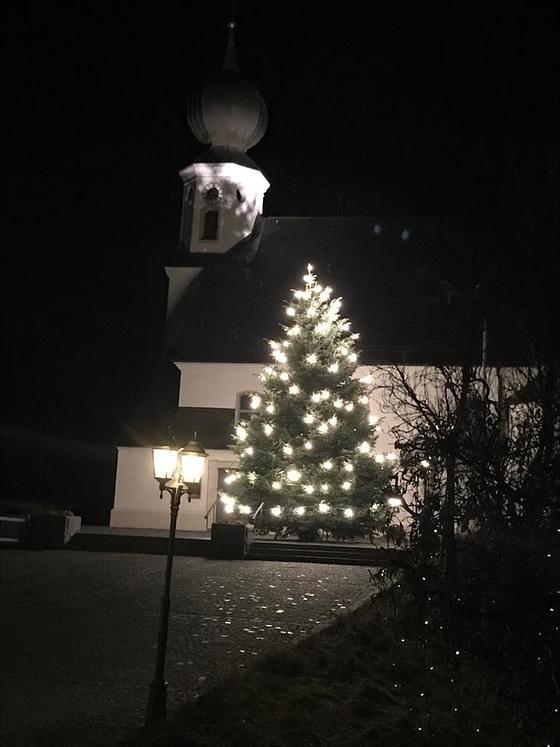 Wir wünschen eine besinnliche Adventszeit.