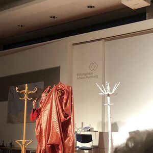 Theaterstück mit Bianca Fahrthofer