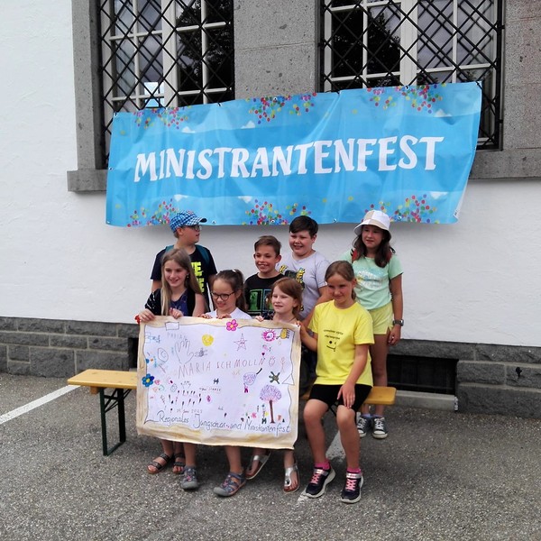 Ministrantenfest 2022 / Egger Anita Unsere Ministranten in Burgkirchen