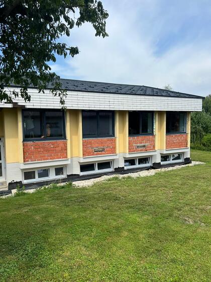 Fenstertausch Pfarrhof Pramet 2024